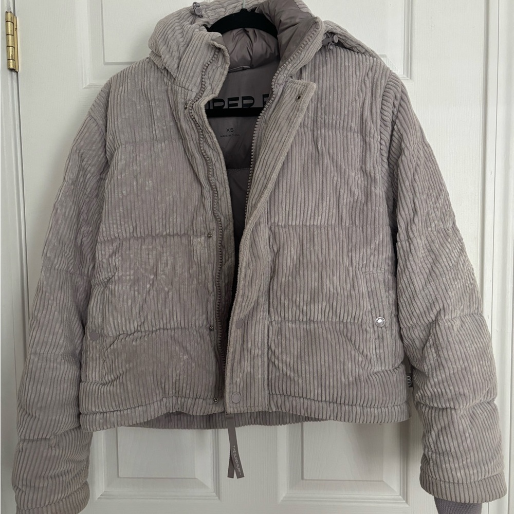Aritiza Superpuff Corduroy